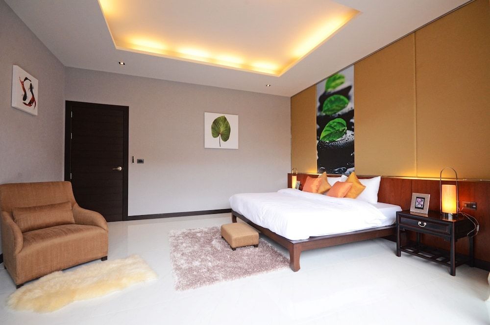 AQUA Villas Rawai Family Villa 8