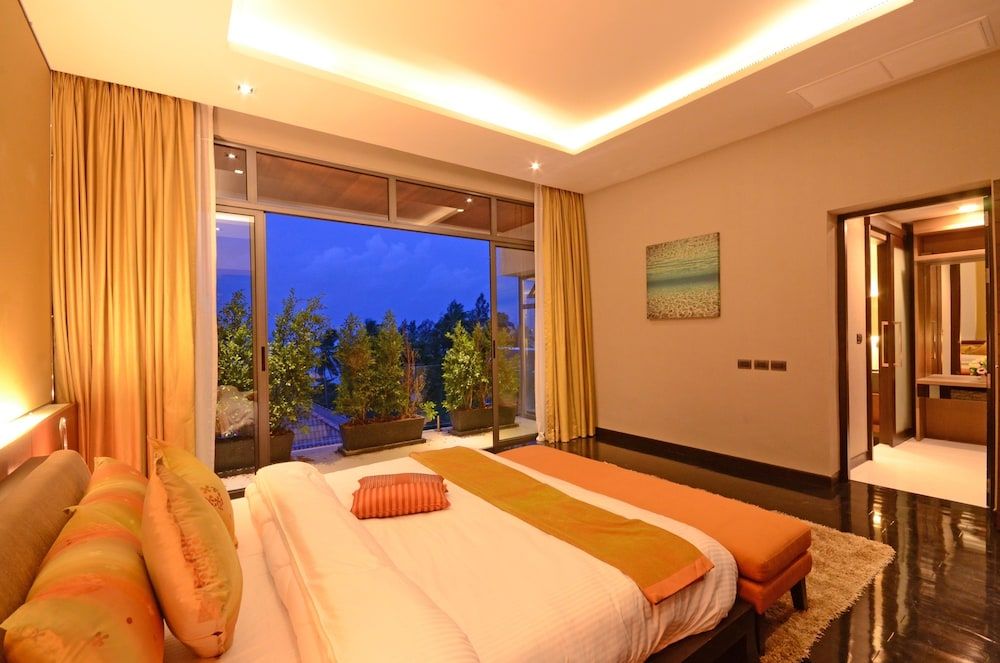 AQUA Villas Rawai Family Villa 10