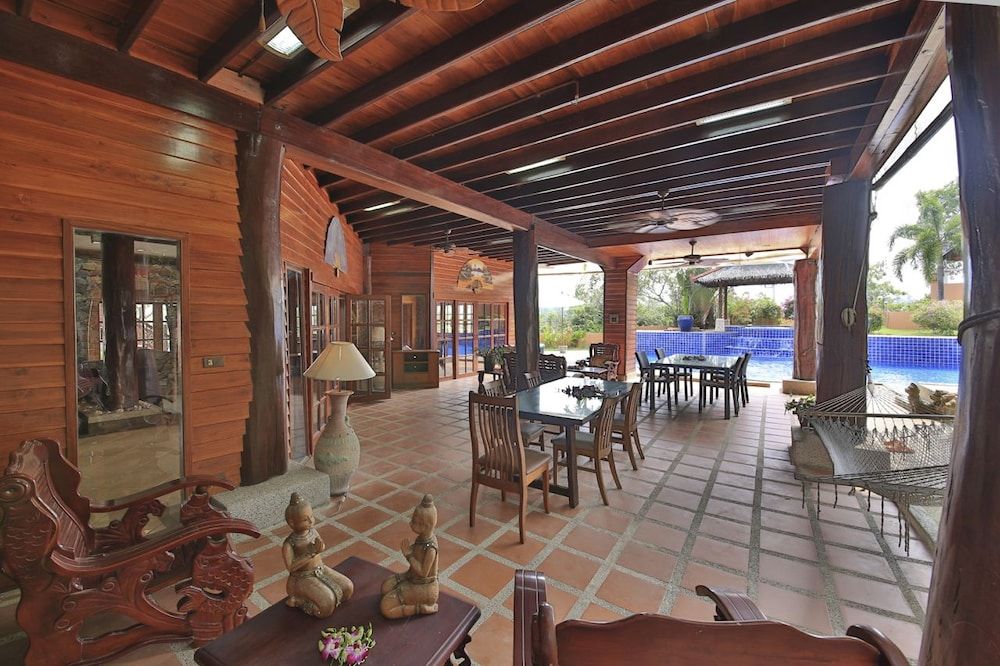 undefined Presidential Thai Villa 10