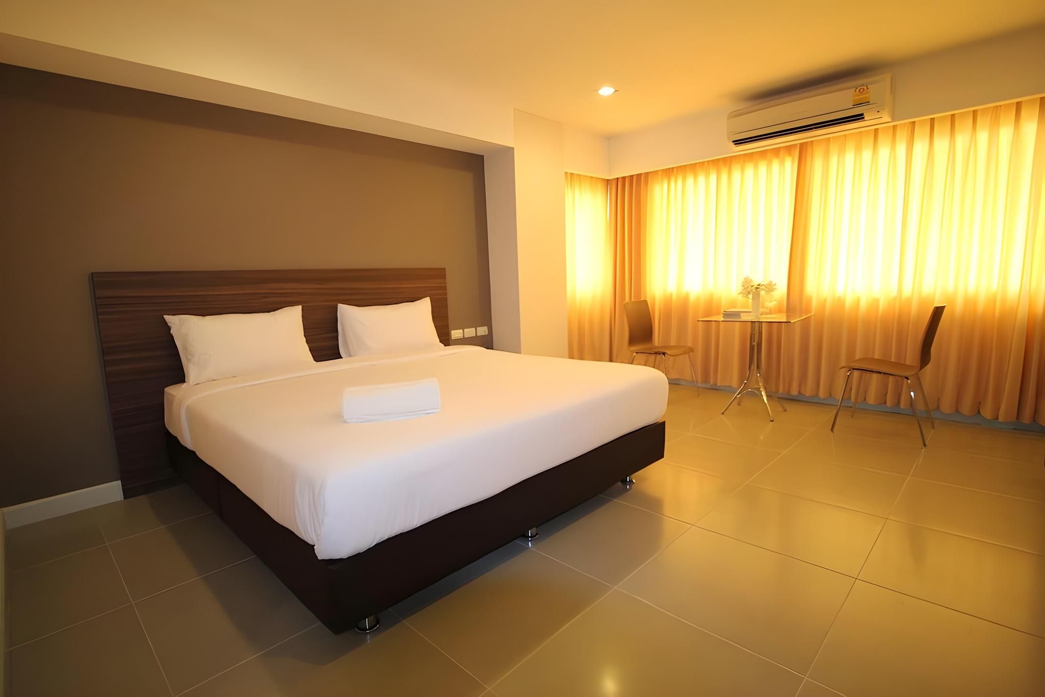 undefined 14 Living 5