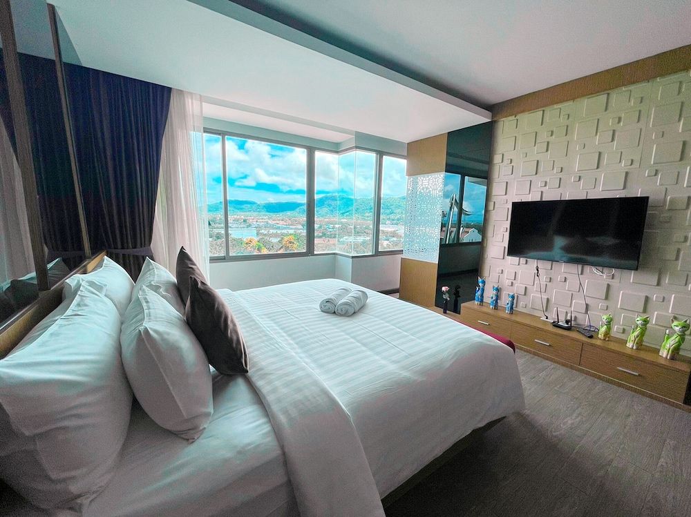 The Blue Panorama Studio Room 4