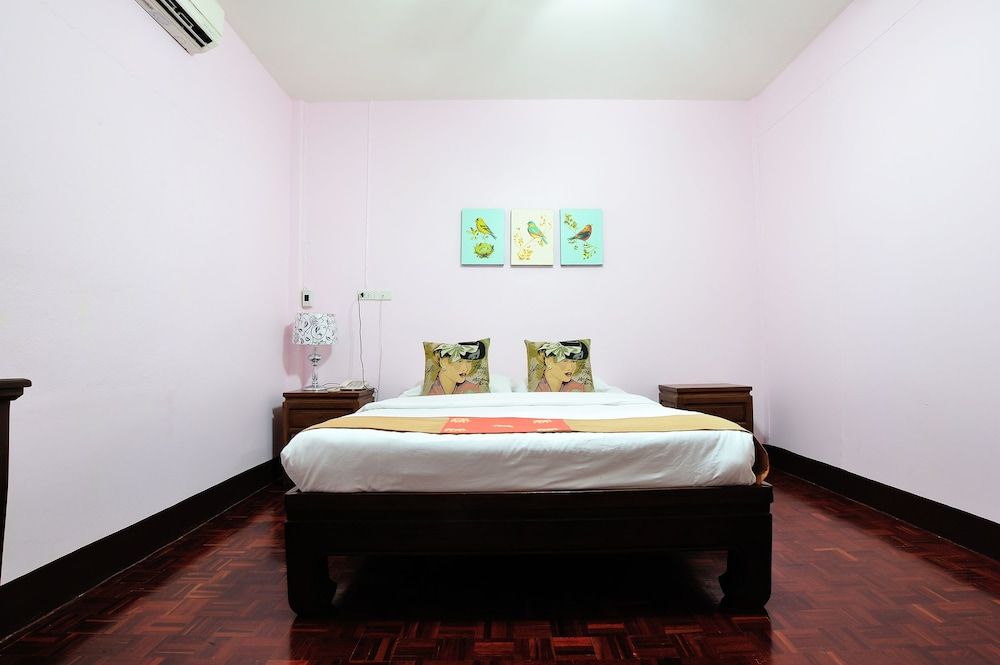 Vanilla Place Superior Room 9