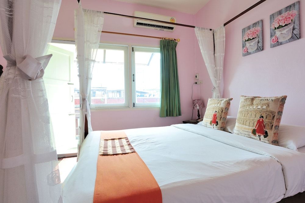 Vanilla Place Superior Room 8