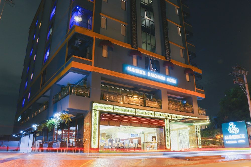 undefined Maverick Ratchada Hotel 7