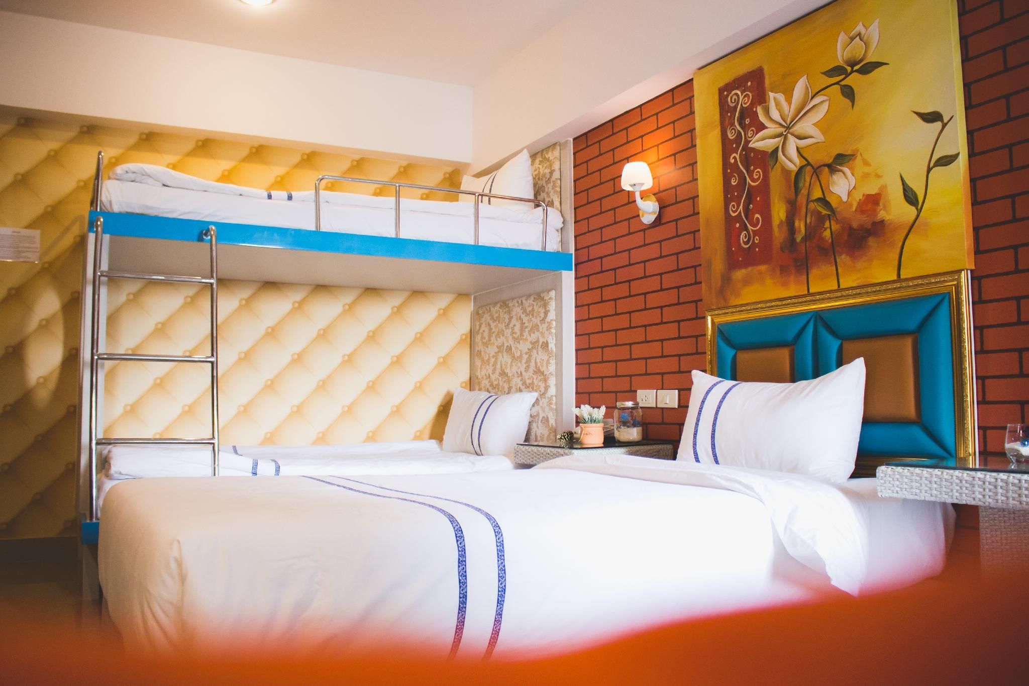 undefined Maverick Ratchada Hotel 9