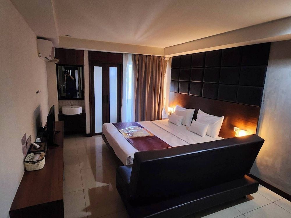 Collection O The Bangkok Cha Cha Suite Deluxe Double Room 11