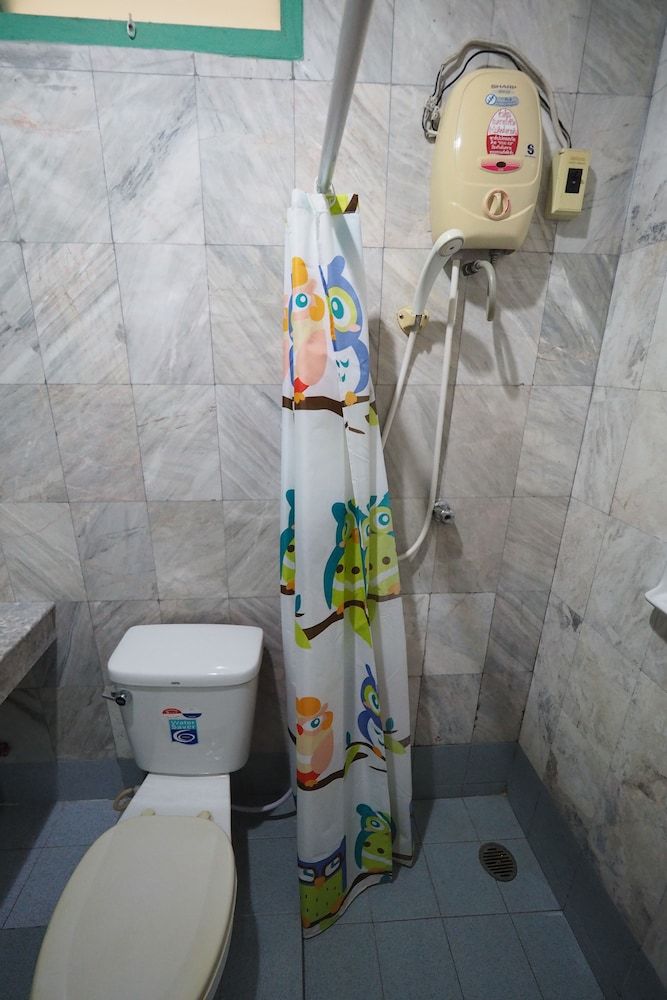 Luxury Hotel Standard Room 8