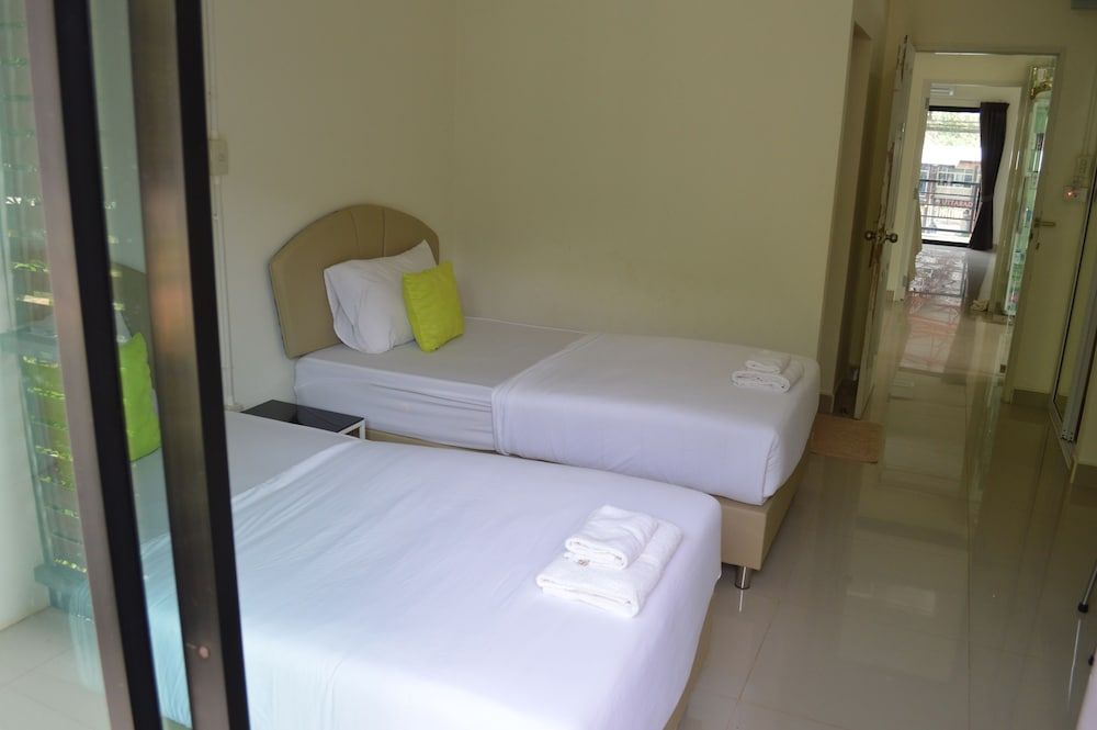 Sunee Boutique Hotel Standard Room 2 Single Beds