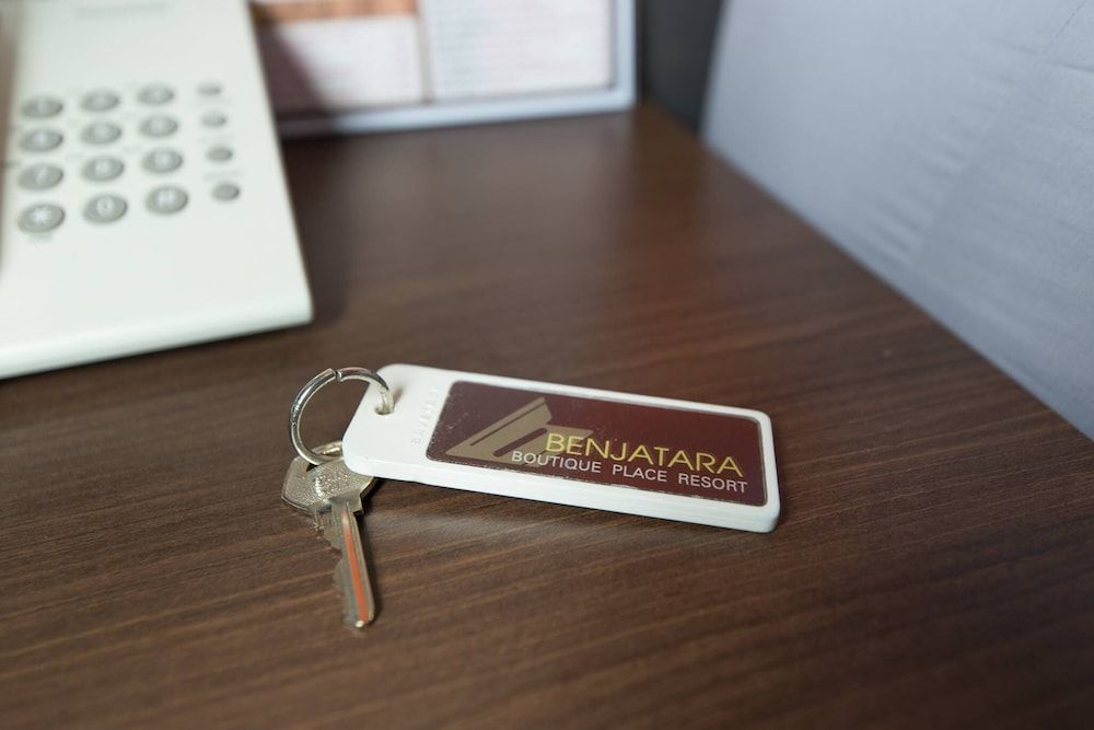 Benjatara Boutique Place Resort Deluxe Room 3