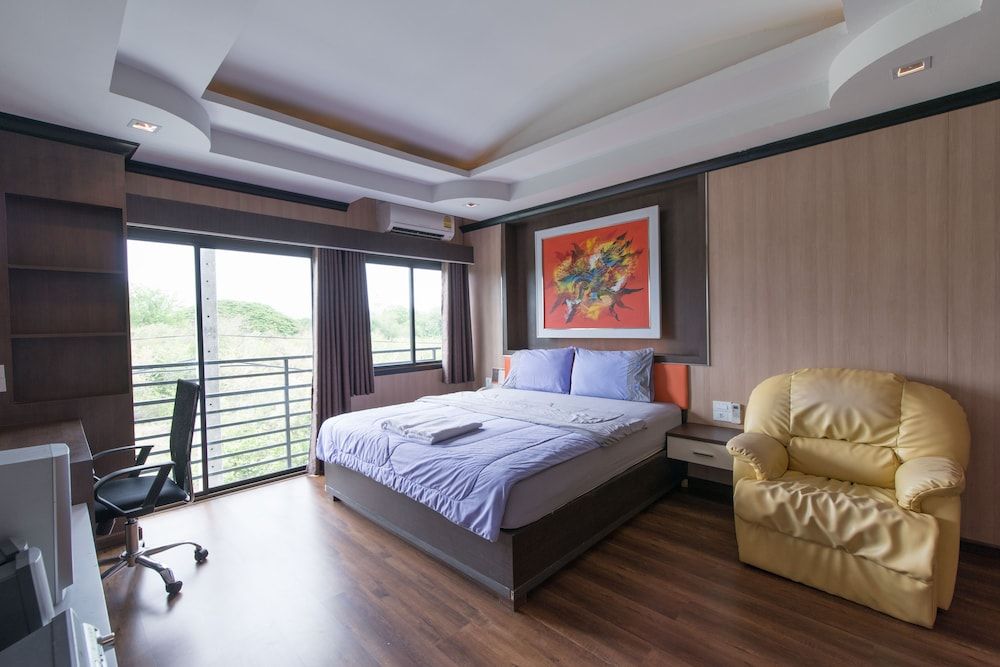 Benjatara Boutique Place Resort Suite 5
