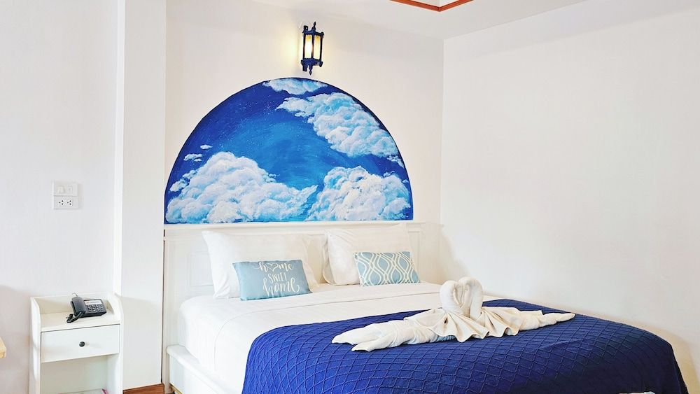 Phaithong Sotel Resort Romantic Room, Garden View 9