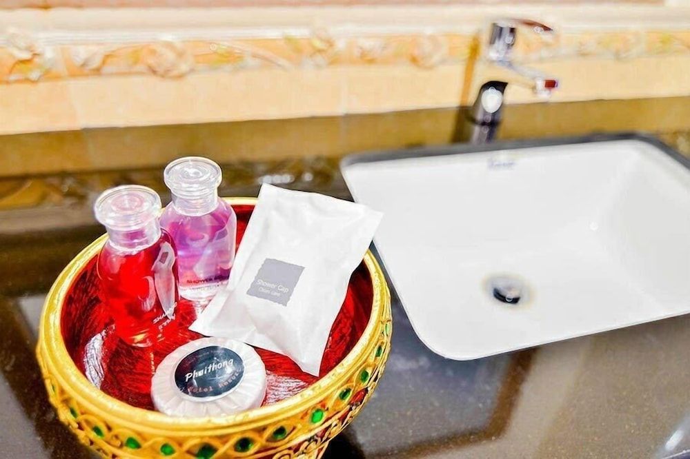 Phaithong Sotel Resort Superior Twin Room 7