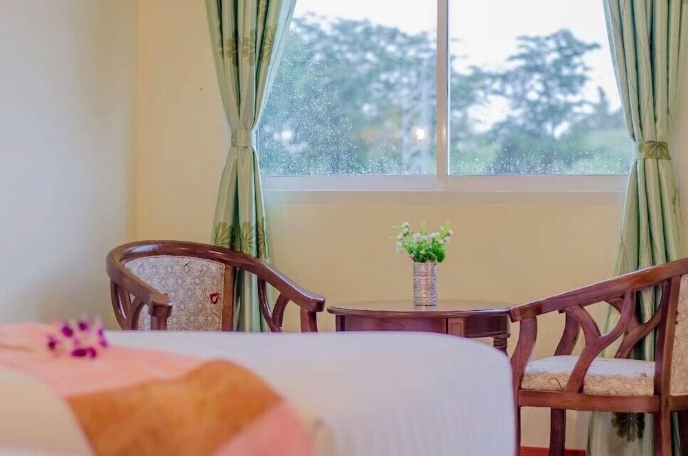 Phaithong Sotel Resort Superior Twin Room 9