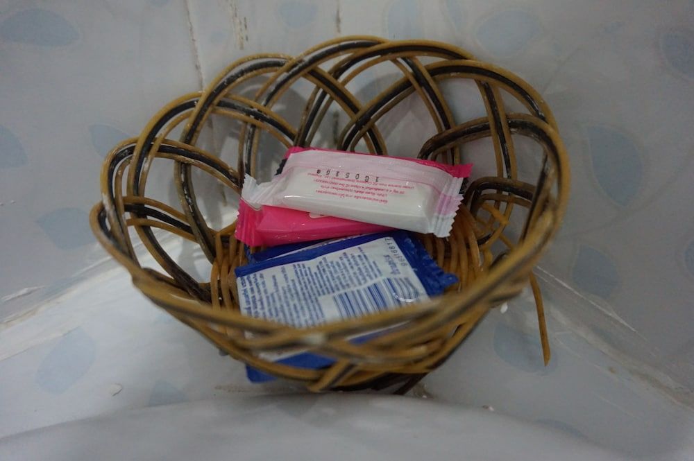 Pornnarumirt Hotel Standard Twin Room 11