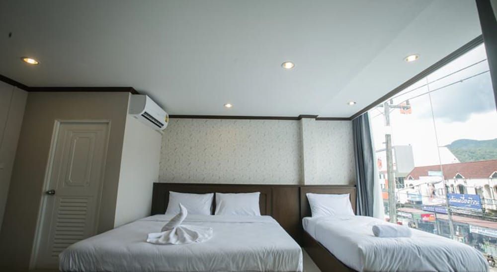 The Sleep Phang Nga Family Triple Room 3