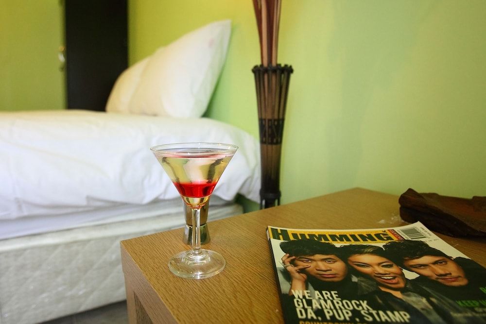 undefined PP Red Tuna Hut 2