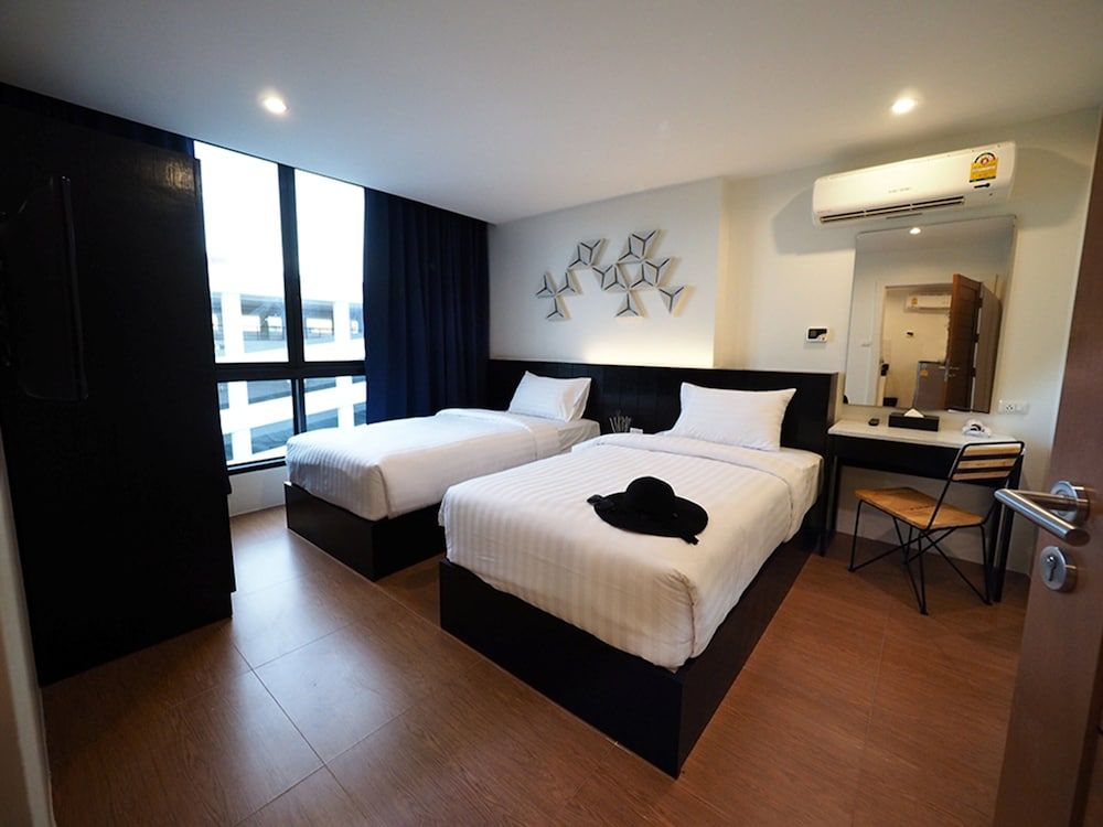 Deluxe Twin Room