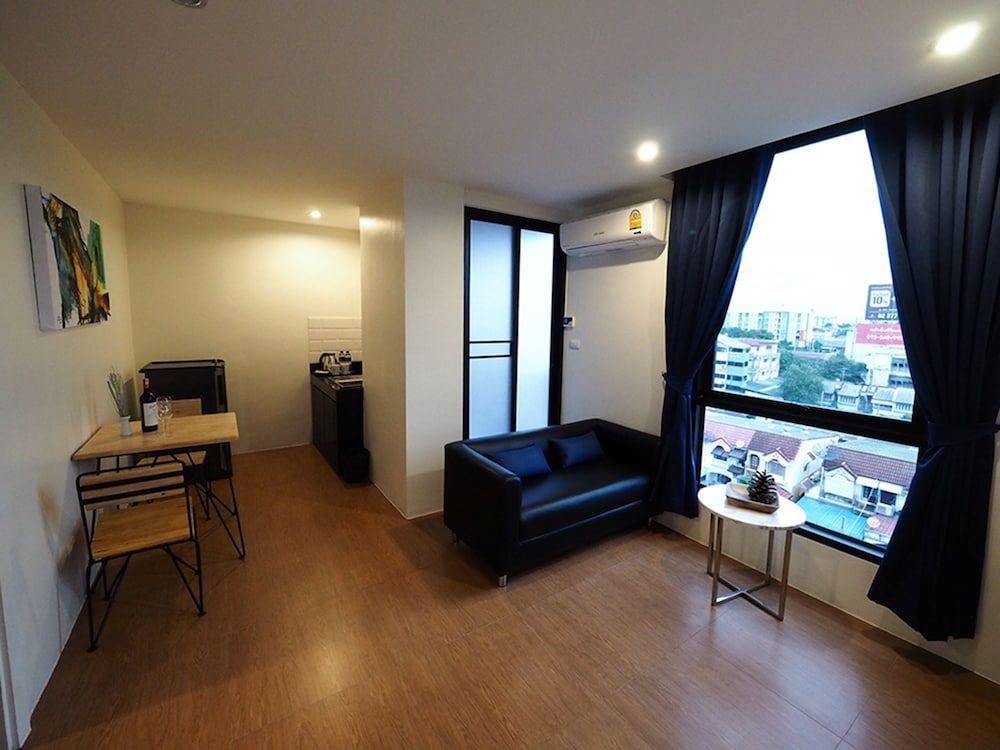 undefined 130 Hotel & Residence Bangkok 4