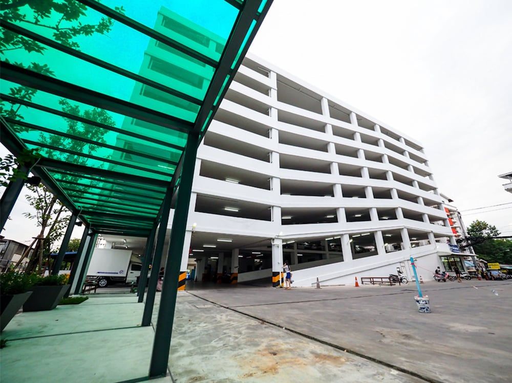 undefined 130 Hotel & Residence Bangkok 2