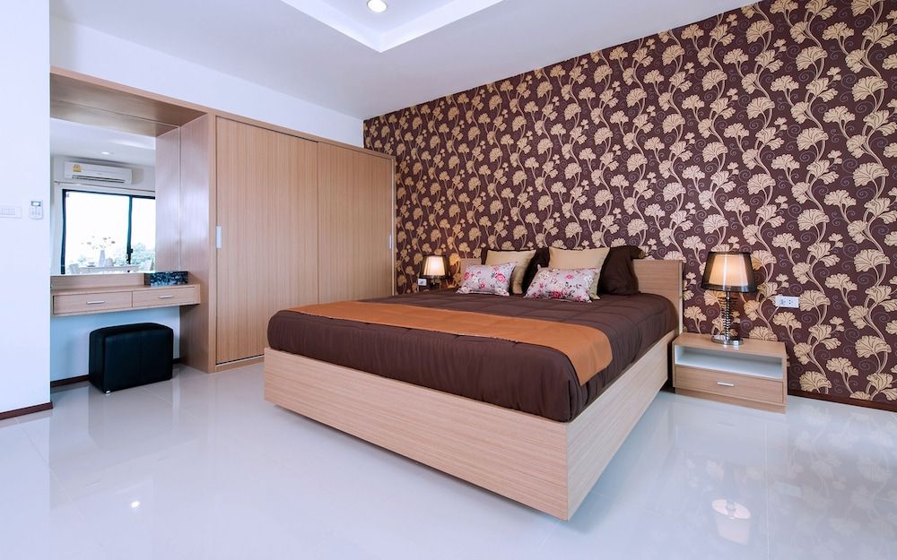 undefined Vantage Resort 3