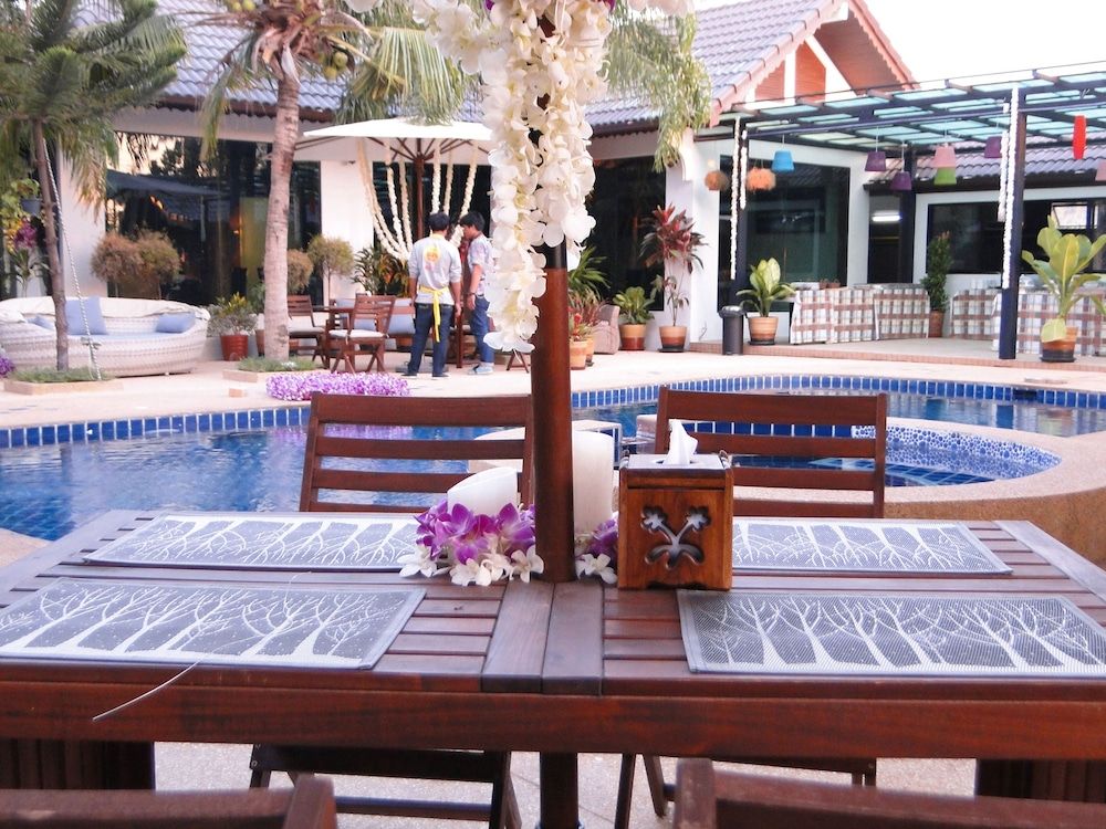 undefined Vantage Resort 10