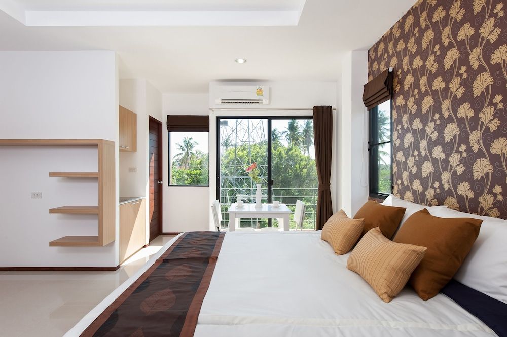 undefined Vantage Resort