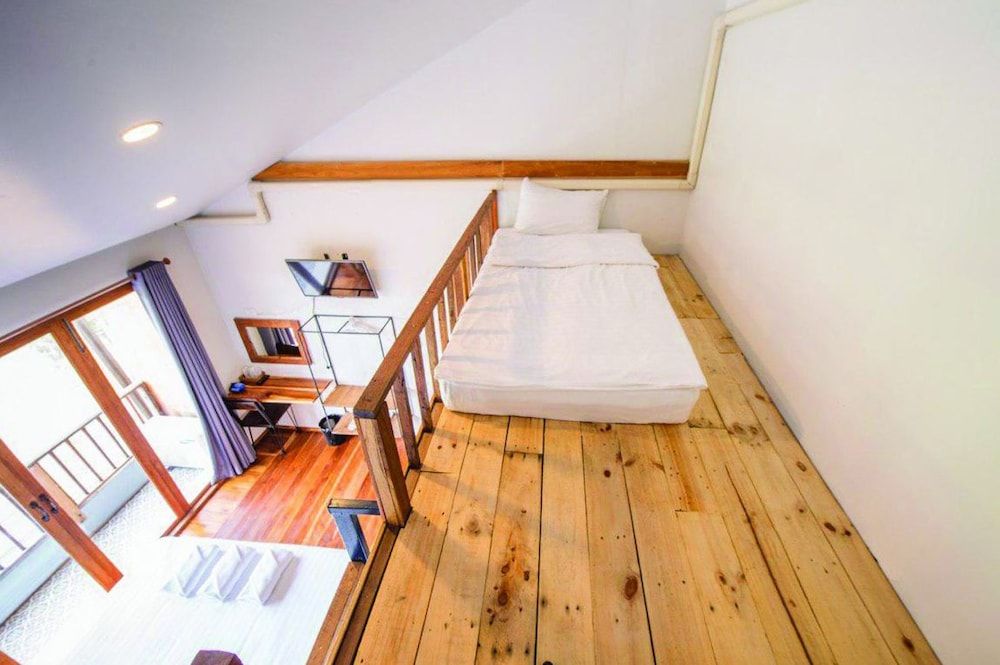 Sri Chiang Yeun Boutique House Superior Triple Room 2