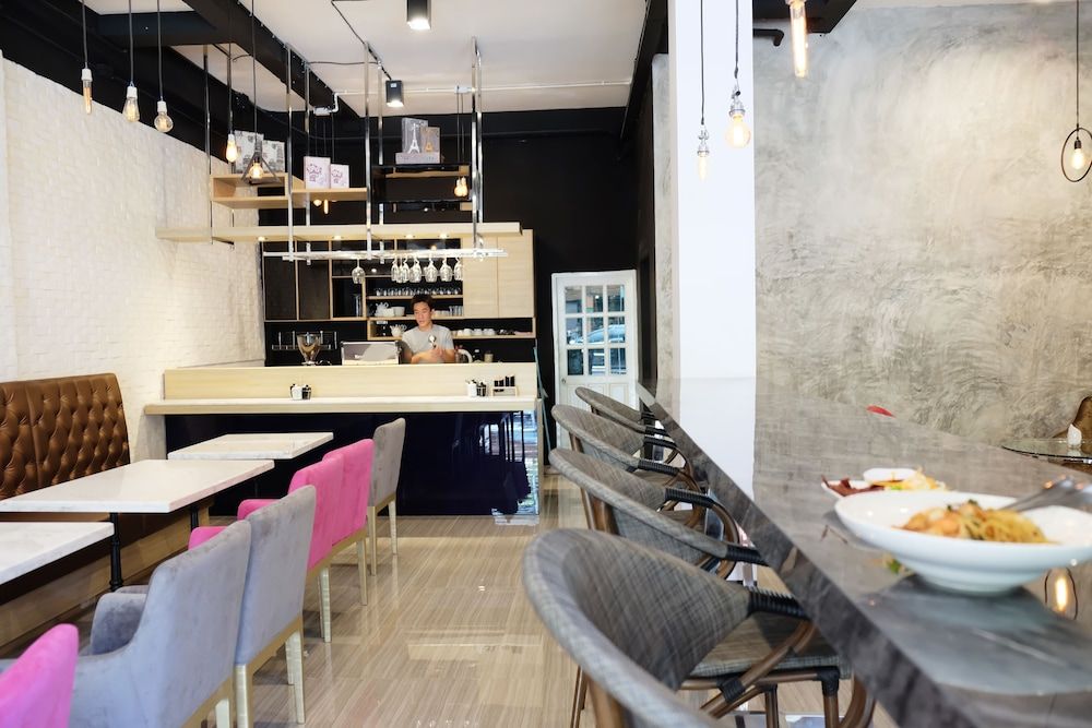 undefined Bed Box Khaosarn Hostel 4