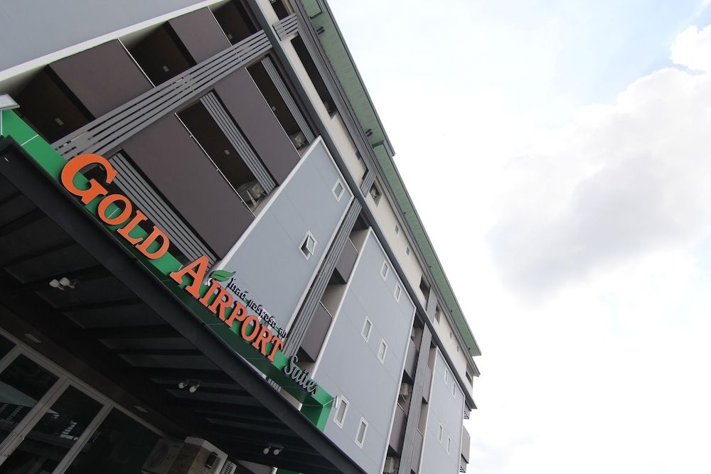 undefined Gold Airport Suites 5