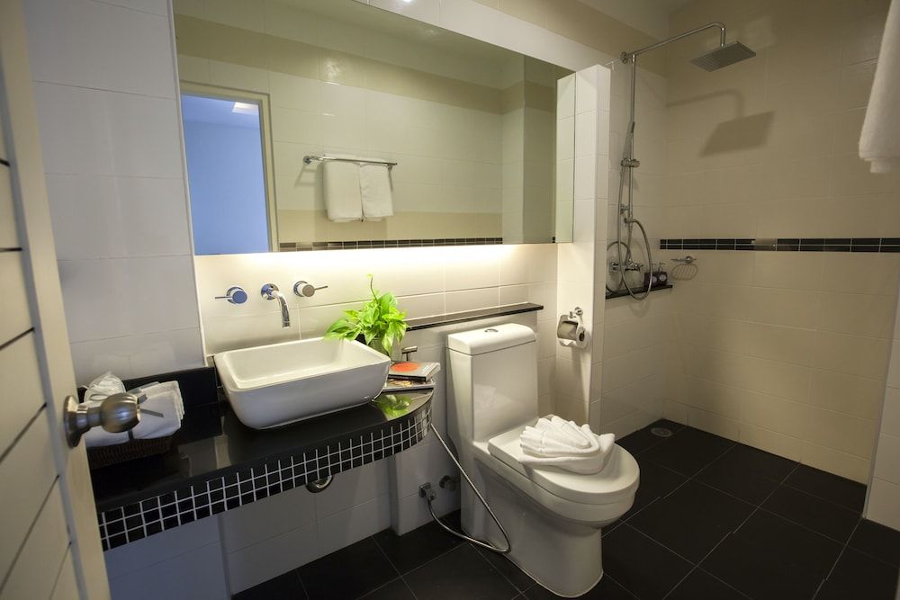 The Elysium Residence Deluxe Twin Bed 4