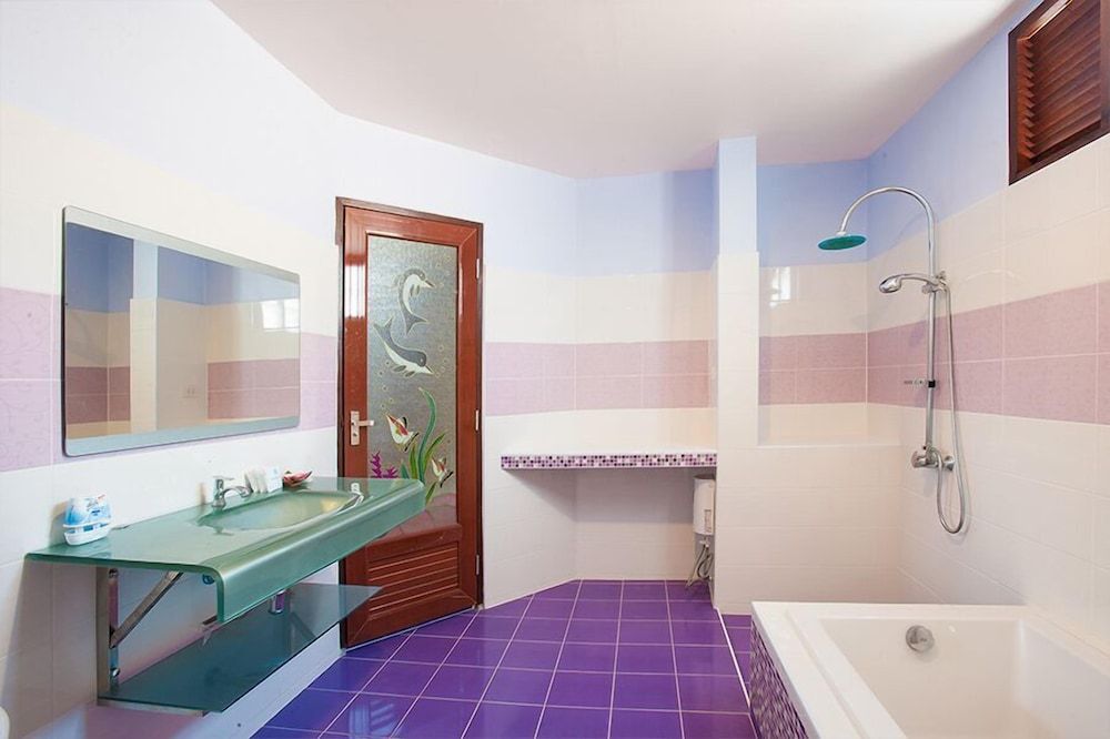 Chonnapha Resort Grand Villa 5