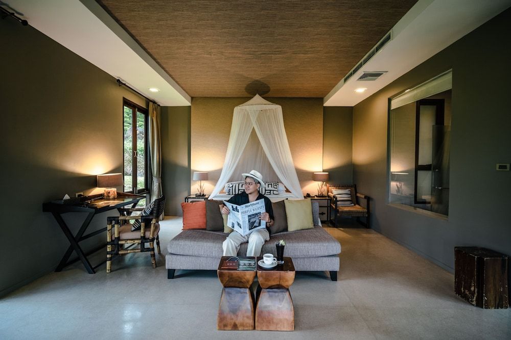 Mountain Creek Golf Resort & Residences Summer Pool Villas 2