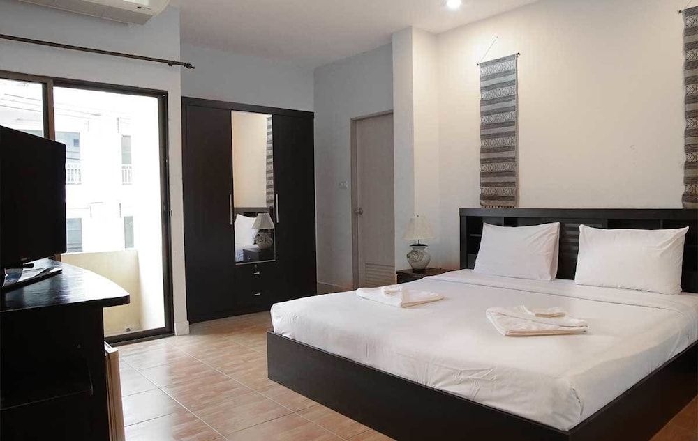 undefined Green Mango Guesthouse - Hostel 8