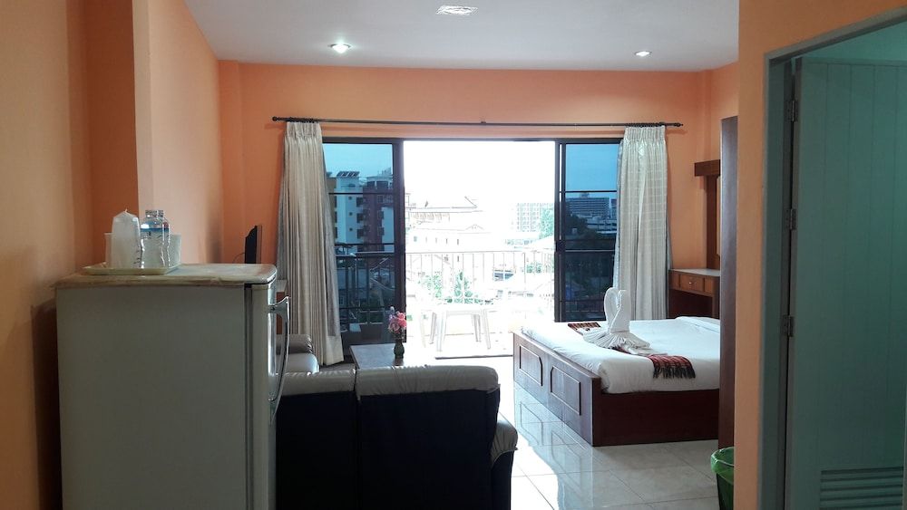 Green Mango Guesthouse - Hostel Superior Double Room, Private Bathroom 8