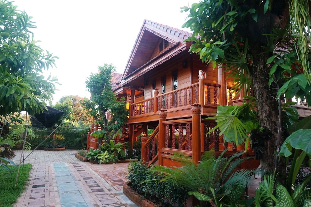 undefined Ruenthai Boutique 4