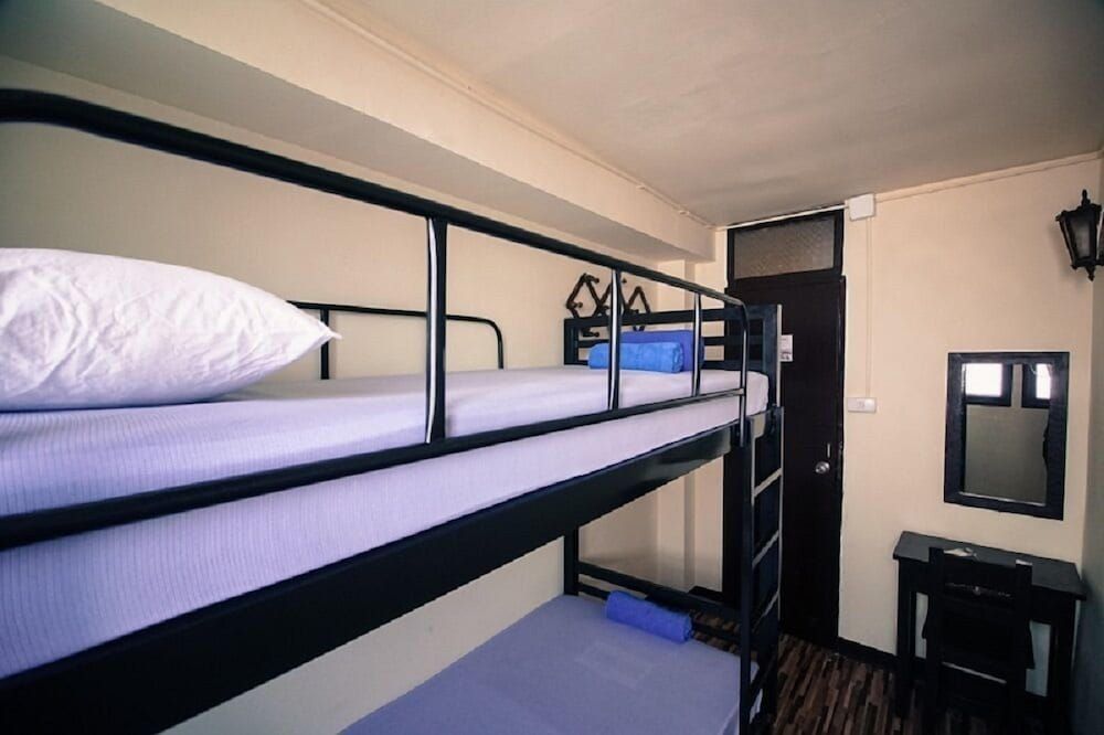 undefined YHA Bangkok Downtown at Station S3 - Hostel 7