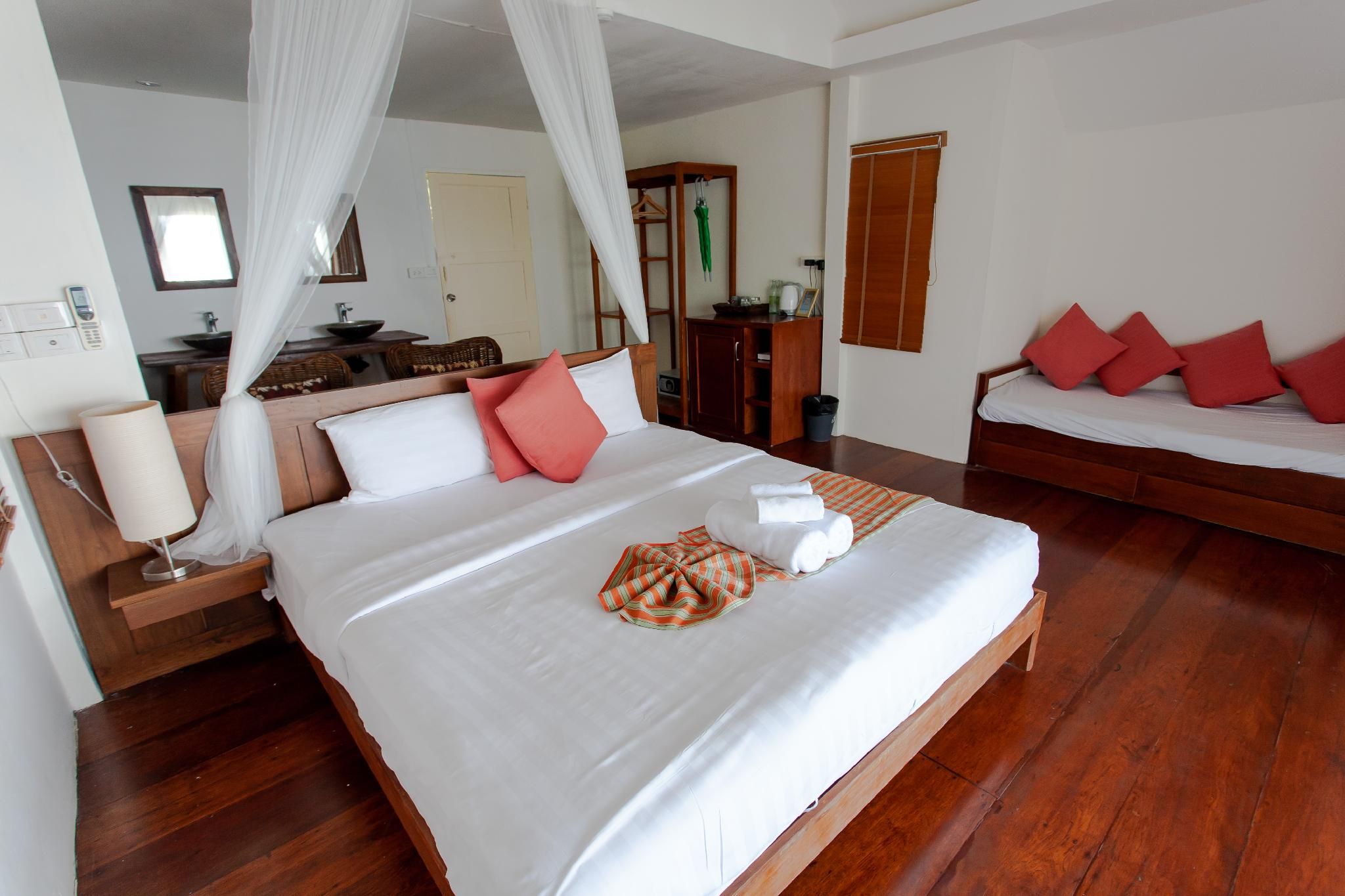 Pawapi Beach Resort Koh Mook Beach View Chill Bungalow