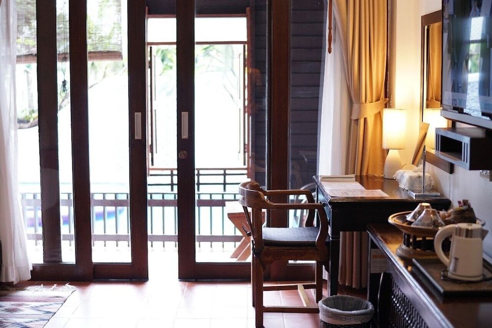 Baan Huen Phen Superior Twin Room with Balcony 8