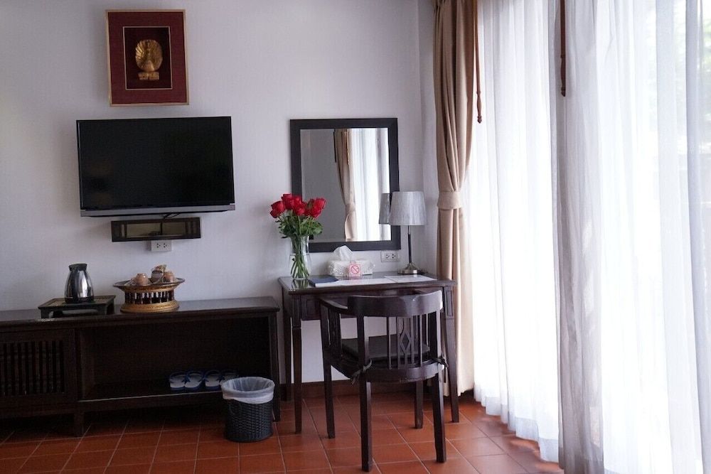 Baan Huen Phen Superior Twin Room with Balcony 11