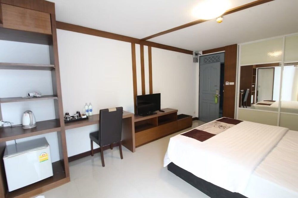 Leelawadee Resotel Raminthra 23 Superior Double Room