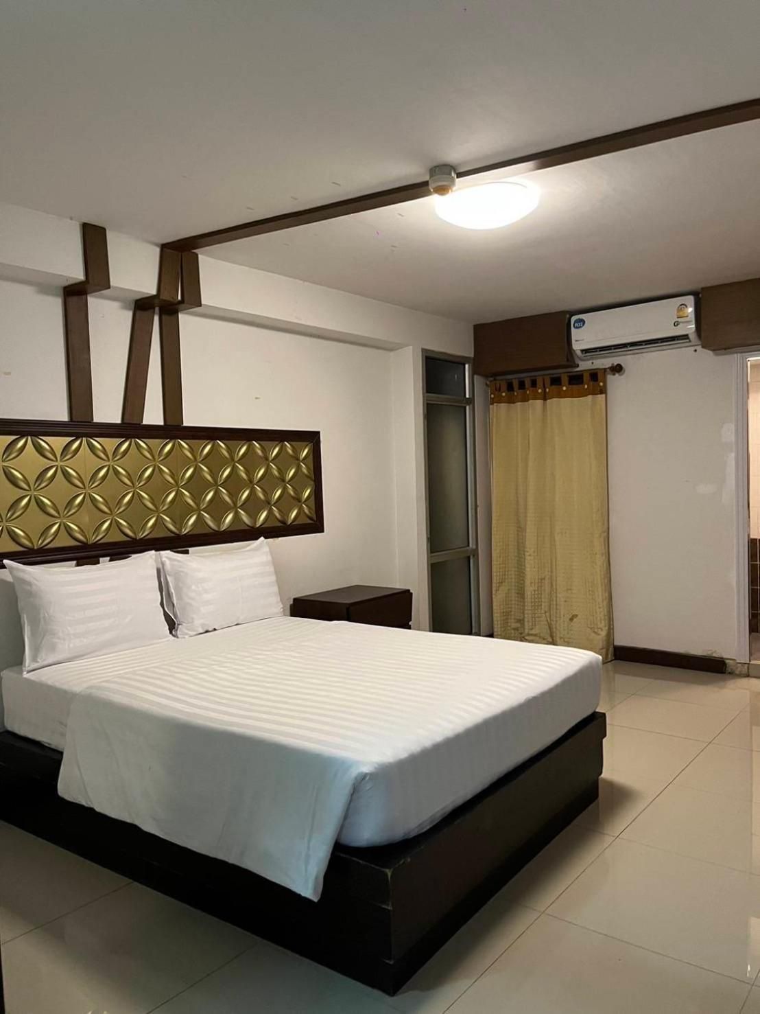 Superior Double or Twin Room with Terrace
