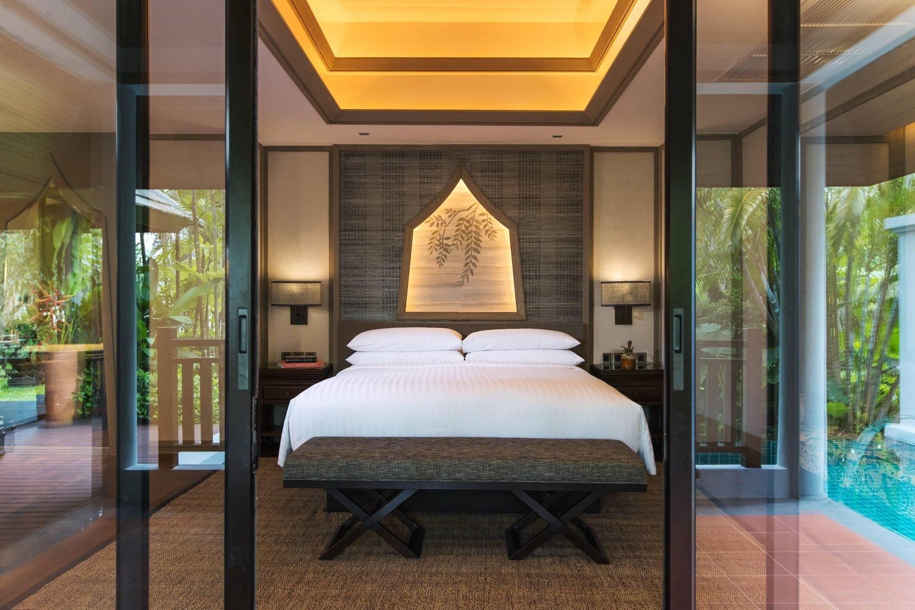 1 Bedroom Larger Villa, 1 King, Oceanfront, Private pool