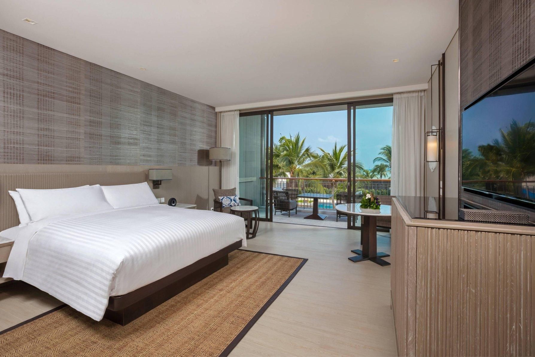 Guest room, 1 King, Garden view