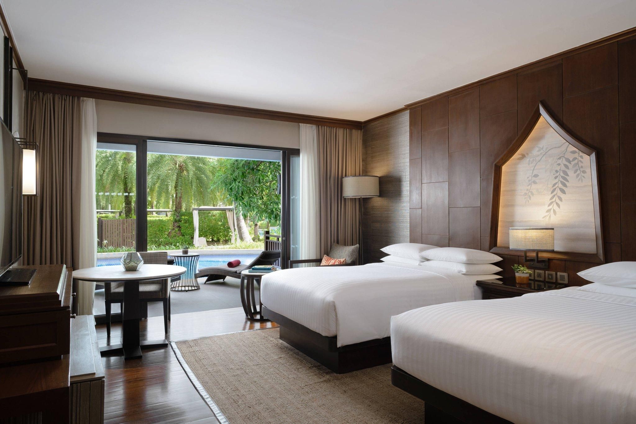 Guest room, 2 Double, Pool view, Pool access