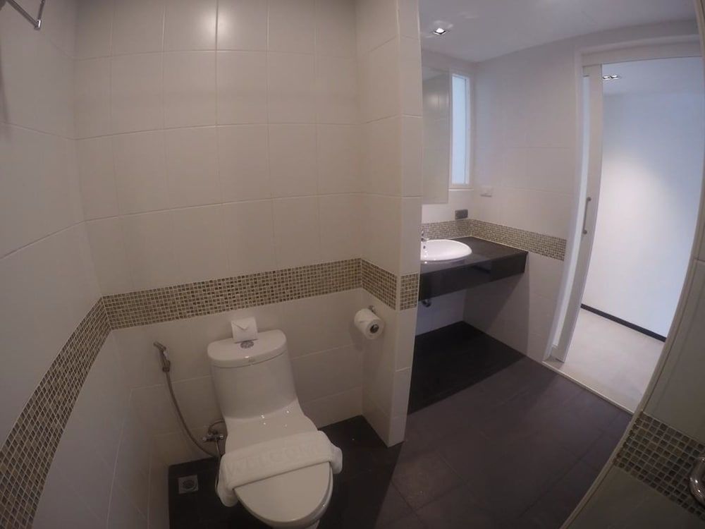 Vivace Hotel Deluxe Room, Kitchen 20