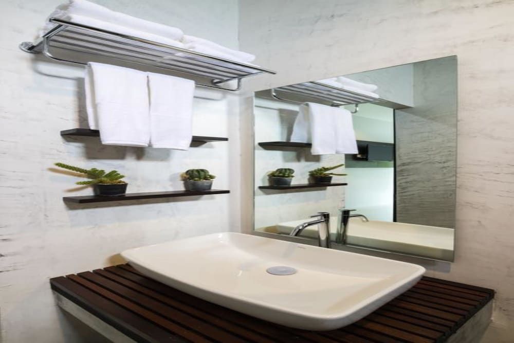 S2 Residence Superior Double No Window 8