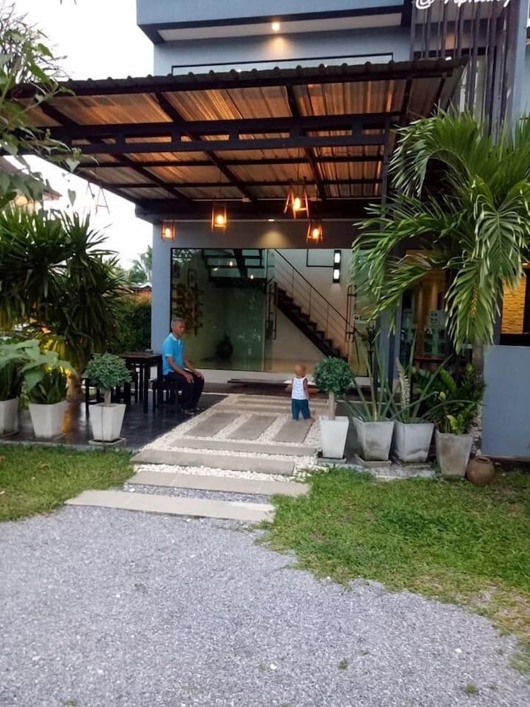 undefined S2 Residence 10