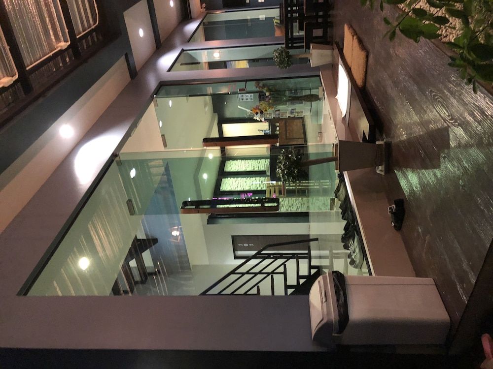 undefined S2 Residence 8