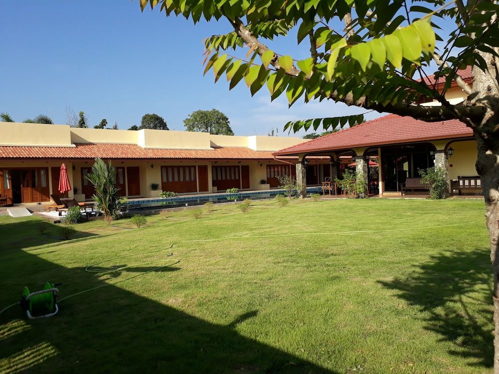 undefined Taratai Villa 4