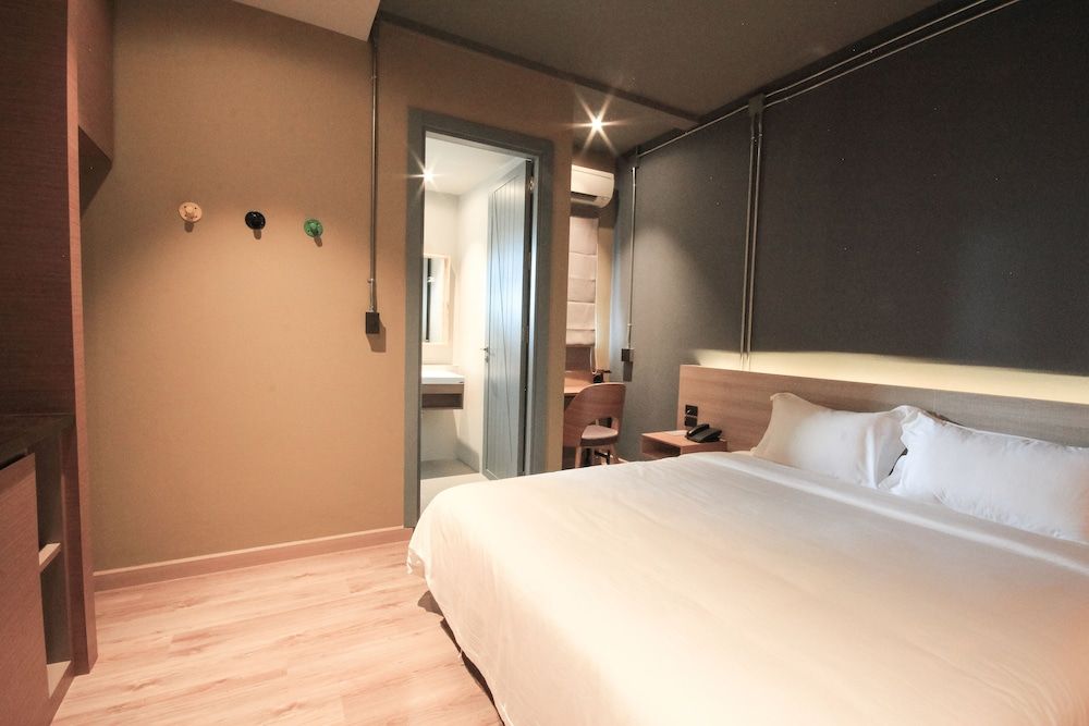 THA City Loft by TH District Superior Room 5